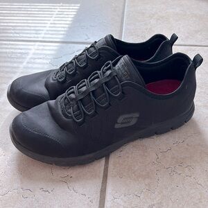 Sketchers Slip Resistant Work Shoes